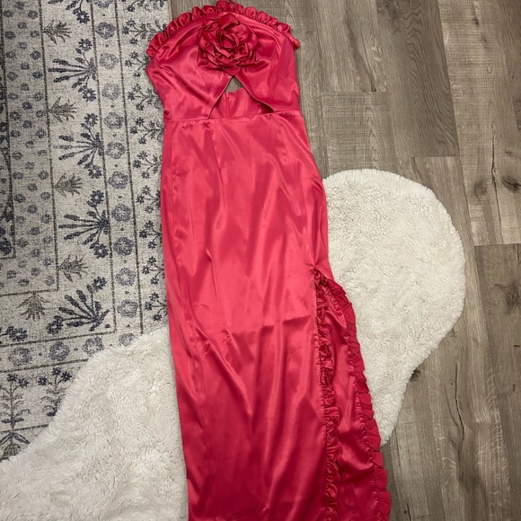 Hot Pink Maxi Dress with Cut-Out - Picture 7 of 7